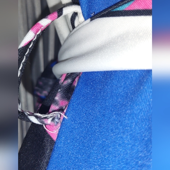 Making headlines dress size XL - Picture 13 of 14